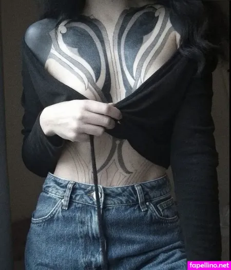 Lisbeth Mueller OnlyFans Thumbnail #LF5UeZMryU