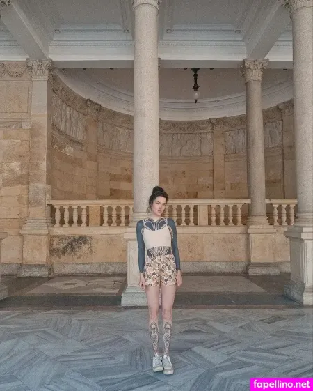 Lisbeth Mueller OnlyFans Thumbnail #rdPhSktQUj