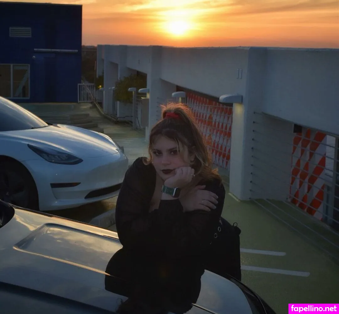 lindseybunny, lisdanyssss Nude Leaked OnlyFans Photo #0lIiTNIftD