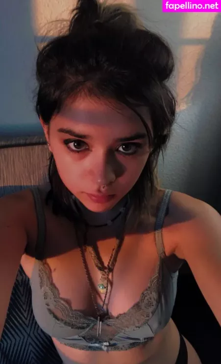 Lisette Dagon OnlyFans Thumbnail #PKct0ZoUYn