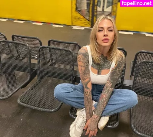 Liska Ruschnic OnlyFans Thumbnail #DY1zDBvWgX