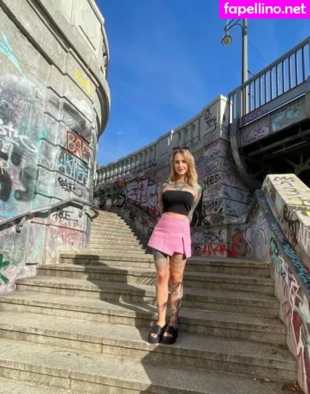 Liska Ruschnic OnlyFans Thumbnail #QDdHqXrXHM