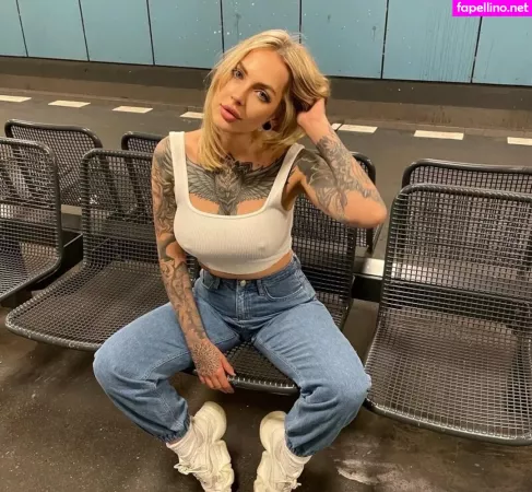 Liska Ruschnic OnlyFans Thumbnail #UcYGEy4Qar