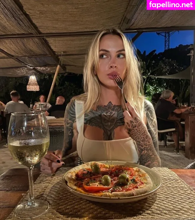 liskaruschnic, liskaruschnic420 Nude Leaked OnlyFans Photo #gOOwNLMeF2