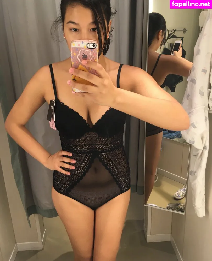 liskissesf, lisy_dogs Nude Leaked OnlyFans Photo #5nWesDhmUI