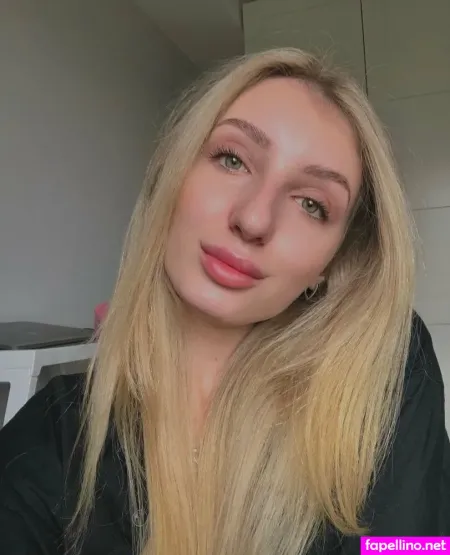 Lissa Alina OnlyFans Thumbnail #HbGqLdMDWW