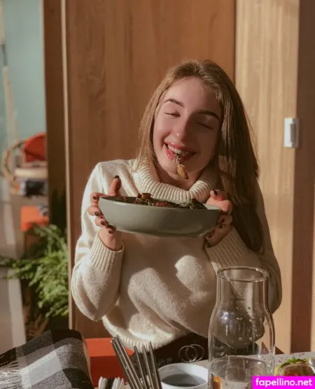 Lissa Alina OnlyFans Thumbnail #QZZI0wUQVa