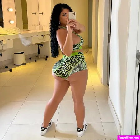 Lissaaires 2 OnlyFans Thumbnail #MNcC0DdoF8