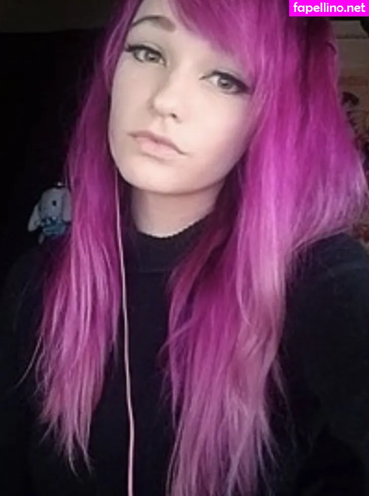 bunniemuffin, lissabun, mell.bunnie, ttvlissabun Nude Leaked OnlyFans Photo #XCoht5CEaA