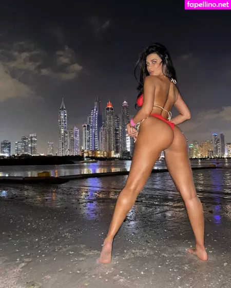 Lissie Isabella 1 OnlyFans Thumbnail #TzKgNqdOzM