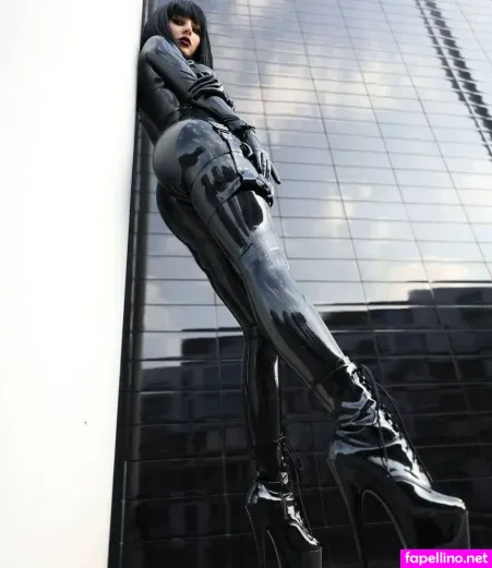 Lita Viara Latex Lita OnlyFans Thumbnail #Wgh0vcqjdO