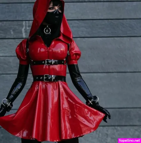 Lita Viara Latex Lita OnlyFans Thumbnail #pcGbwh5hIM