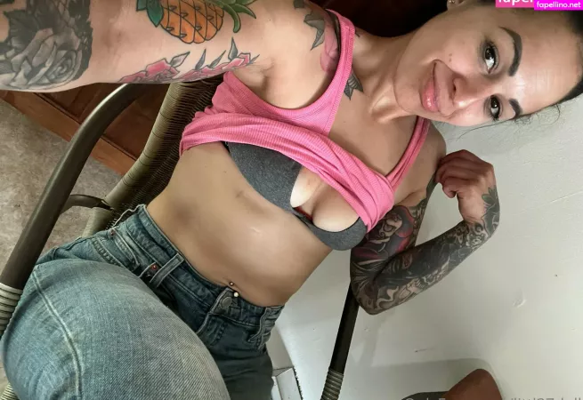 Littl37doll OnlyFans Thumbnail #2s3GfJa4Vm