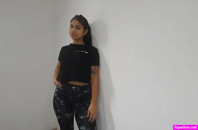 Little Angie OnlyFans Thumbnail #65OZhExKKh