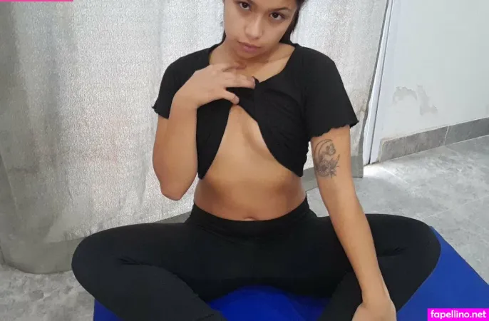 Little Angie OnlyFans Thumbnail #hNExakwgLd