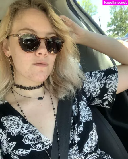 Little Doe OnlyFans Thumbnail #d3MjsVZbpr