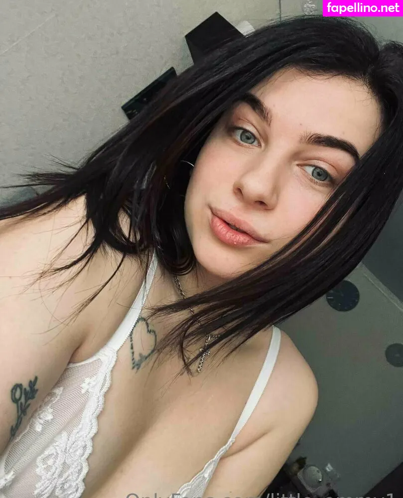 little_emmy1 Nude Leaked OnlyFans Photo #7CIggj50c4