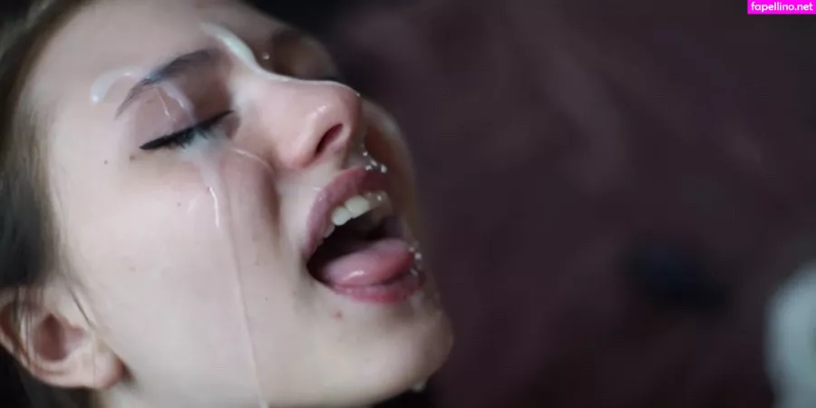 Little Emo Kitten OnlyFans Thumbnail #L0DnEhKKxg