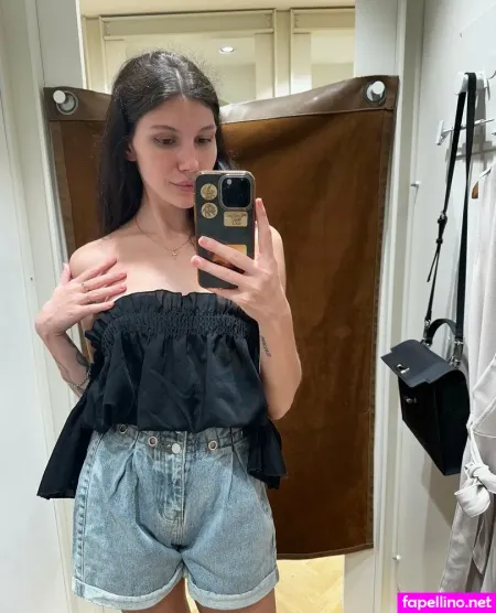 Little Eva 21 OnlyFans Thumbnail #Zc2zdxmchS