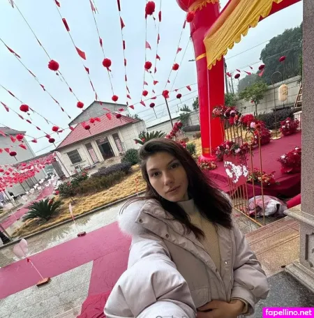 Little Eva 21 OnlyFans Thumbnail #ZhiIKdZlKo