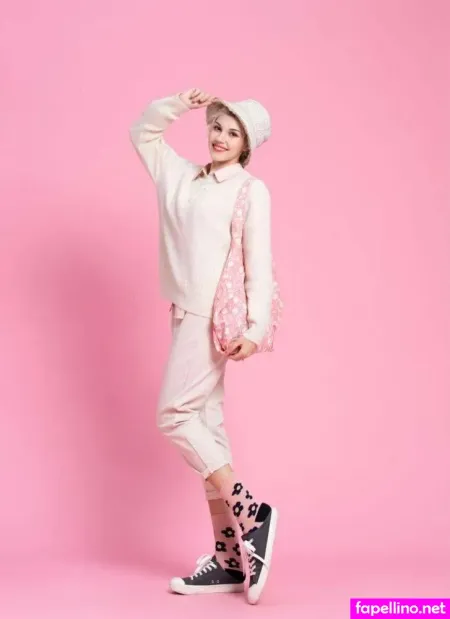 Little Eva 21 OnlyFans Thumbnail #hQysN0FHZQ