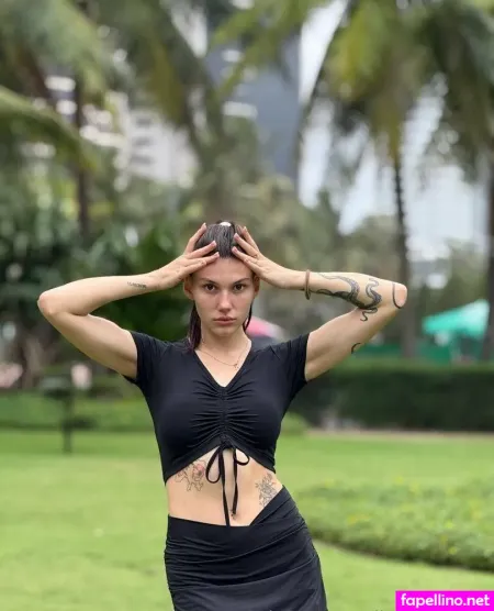 Little Eva 21 OnlyFans Thumbnail #y0zDKGJgNn