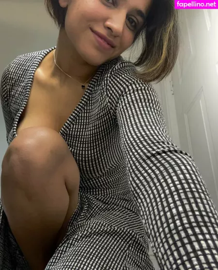 Little Grapefruit OnlyFans Thumbnail #SJBBavN3YN