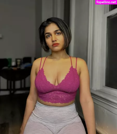 Little Grapefruit OnlyFans Thumbnail #obWrXg8KNd