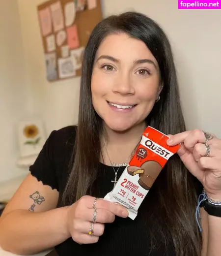 Little Hawks OnlyFans Thumbnail #f7yFDucW4a