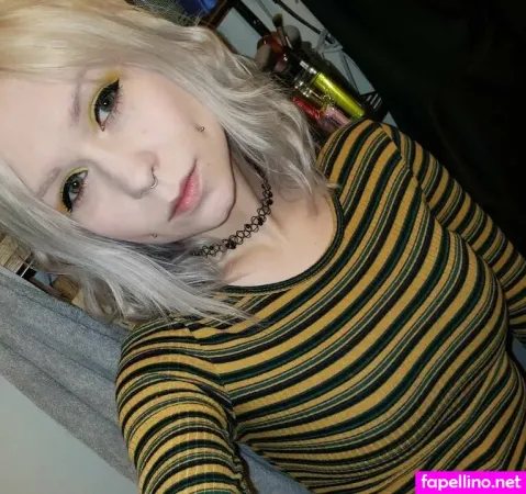 Little Lamb OnlyFans Thumbnail #nZuYW94X9b