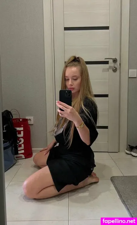 Little Lilybaby OnlyFans Thumbnail #TKCPZrXTwa