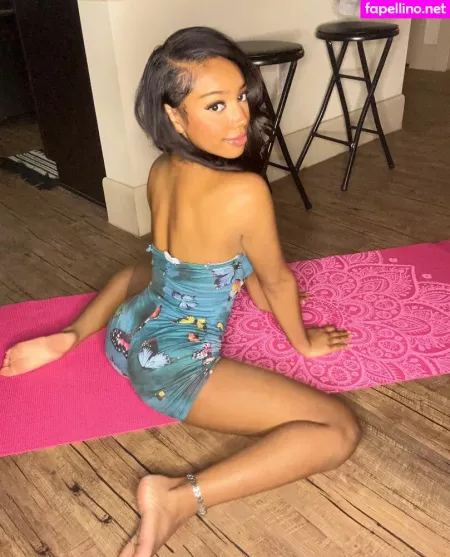 Little Lina OnlyFans Thumbnail #m1i5vvUgdk