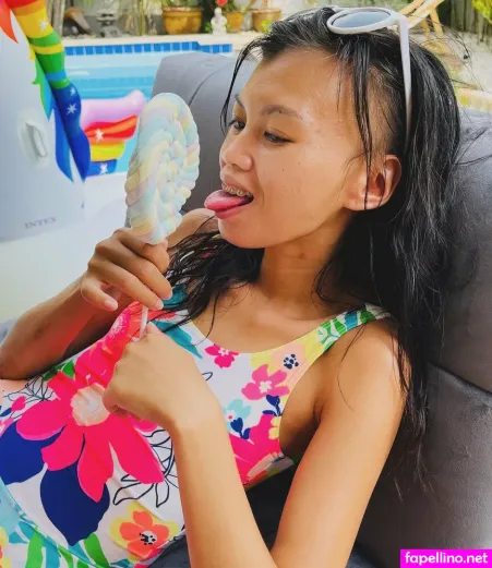 Little Lisha OnlyFans Thumbnail #uw52GXOhqf