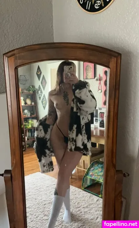 Little Luna Love OnlyFans Thumbnail #djvOJGdMSe