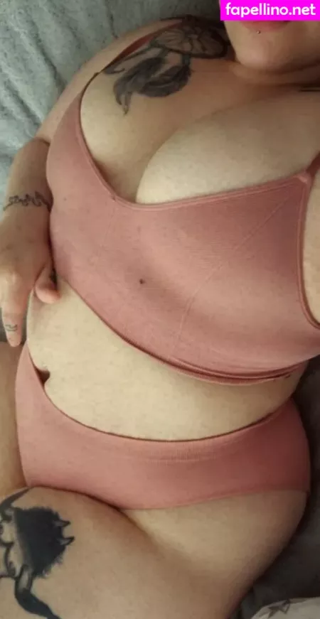 Little M0th OnlyFans Thumbnail #cErYFcz8H7