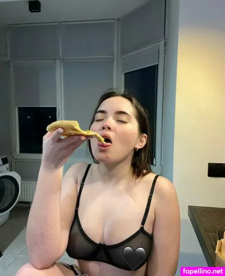 Little Margo OnlyFans Thumbnail #IfRX1WsSRk