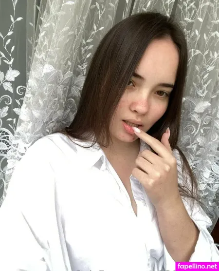 Little Margo OnlyFans Thumbnail #L6yYG8fucD