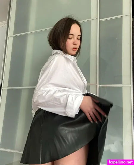 Little Margo OnlyFans Thumbnail #gCLuSnLEK1