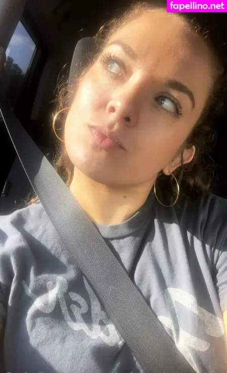 Little Miss Chloe OnlyFans Thumbnail #2JD0Zbkuuy