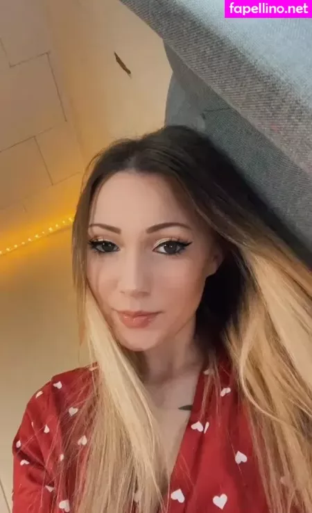 Little Momma OnlyFans Thumbnail #ZBjrGty0Xg