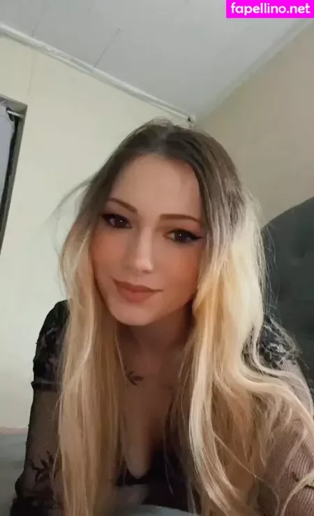 Little Momma OnlyFans Thumbnail #ogYfyCxocu