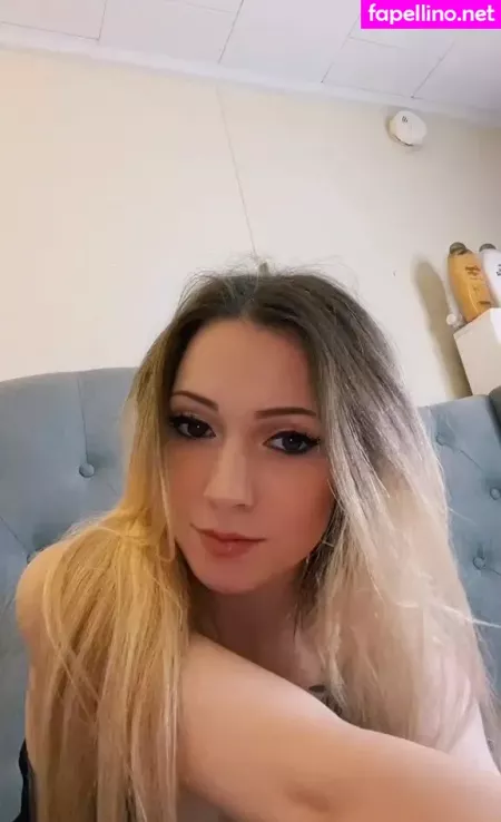 Little Momma OnlyFans Thumbnail #zTmnW9C5SC