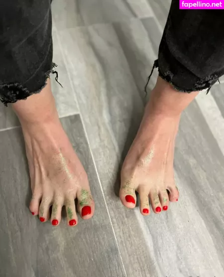 Little Naughty 20 Vip OnlyFans Thumbnail #3UyaqiKXEJ