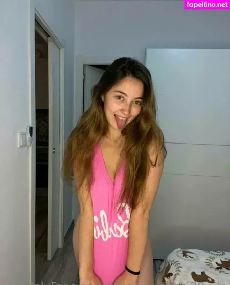 Little Naughty 20 Vip OnlyFans Thumbnail #V515gbcx8I