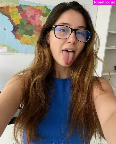 Little Naughty 20 Vip OnlyFans Thumbnail #zAGuGYzl8h