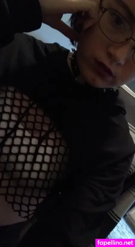 Little Nikky OnlyFans Thumbnail #IVW4HADfQo