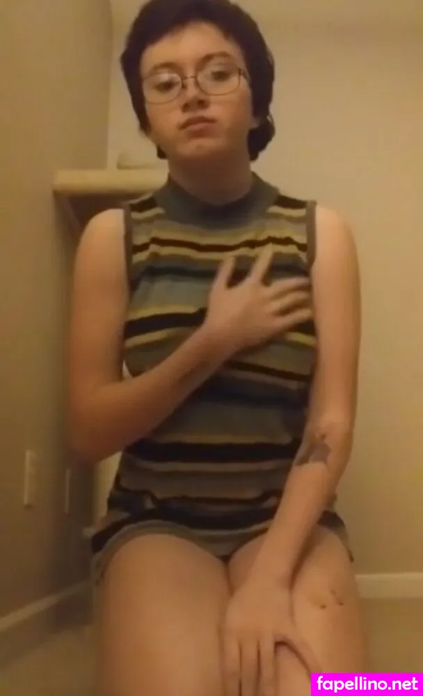 Little_N_ikky, littlenikky1235 Nude Leaked OnlyFans Photo #gx2OS27HiX