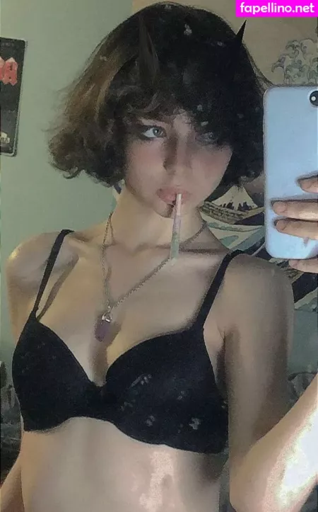 Little Pet OnlyFans Thumbnail #N96OQirK9S