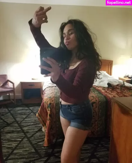 Little Pockets210 OnlyFans Thumbnail #UuOtQBPkeA