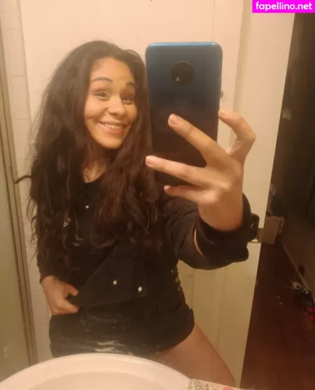 Little Pockets210 OnlyFans Thumbnail #qdH1C5LSMX